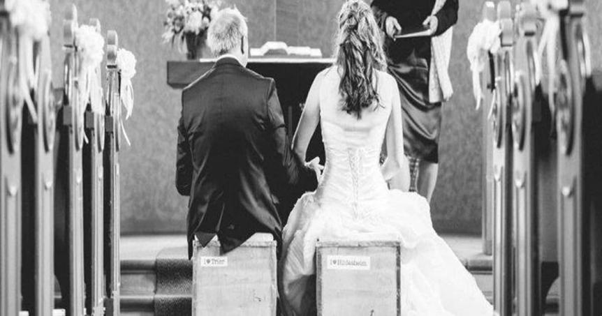 Forsastudie - wichtigste Ergebnisse: Heiraten aus Liebe vor allem für junge Menschen voll im Trend - Hochzeitsfeier dürfen was kosten.