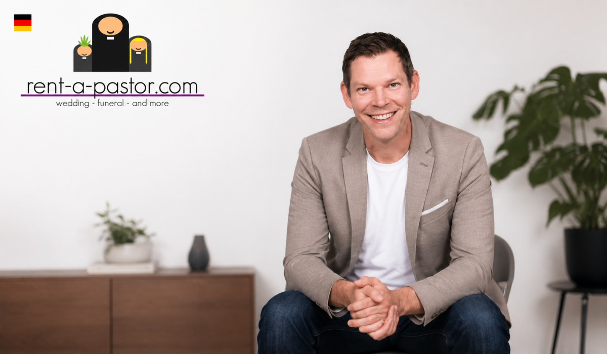 Trauredner Manuel Henkel aus Aalen in moderner Businesskleidung. Freie Trauungen und Hochzeiten in Ostwürttemberg und Baden-Württemberg.