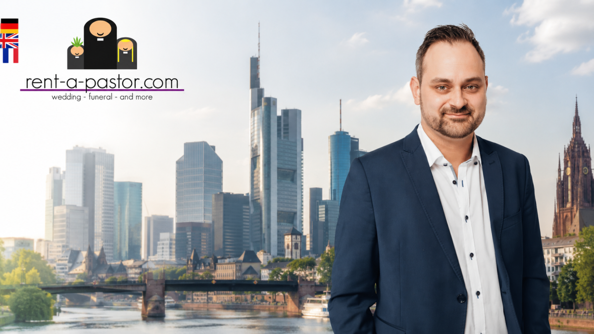 Trauredner Tobias Essinger bei moderner freier Trauung in Frankfurt am Main mit Skyline im Hintergrund. Internationale Hochzeiten auf Deutsch, Französisch und Englisch.