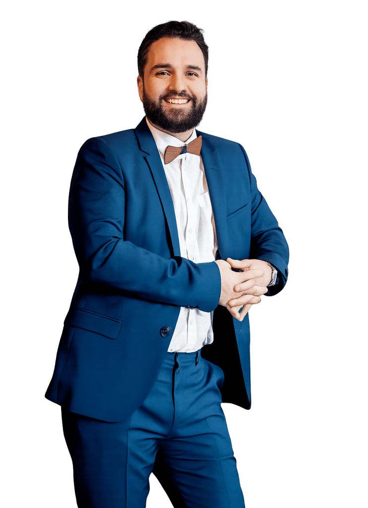 Samuel Diekmann, Trauredner im Anzug mit Fliege, freigestelltes Portrait vor transparentem Hintergrund